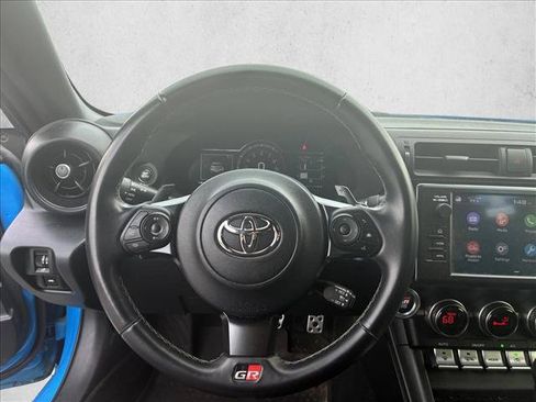 Used 2023 Toyota GR86 Premium w/ ALL Weather Mat Package (TMS) RWD image 12