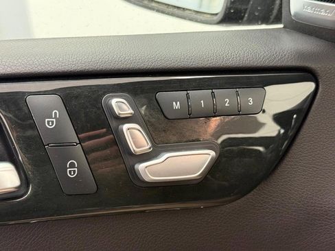 Used 2019 Mercedes-Benz GLE 400 4MATIC image 13