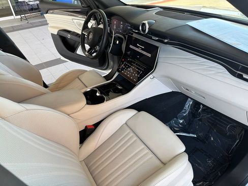 Certified 2023 Maserati Grecale Folgore AWD/4WD image 14