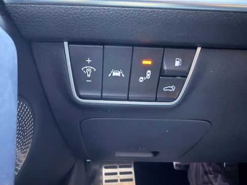 Used 2019 Kia Stinger GT2 image 25