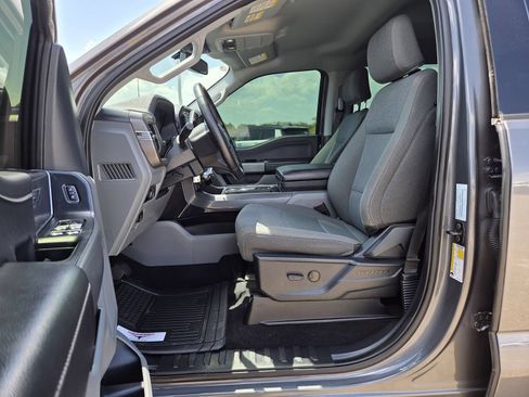 Used 2024 Ford F150 XLT w/ Mobile Office Package RWD image 14