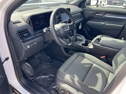 New 2026 GMC Terrain AT4 image 9