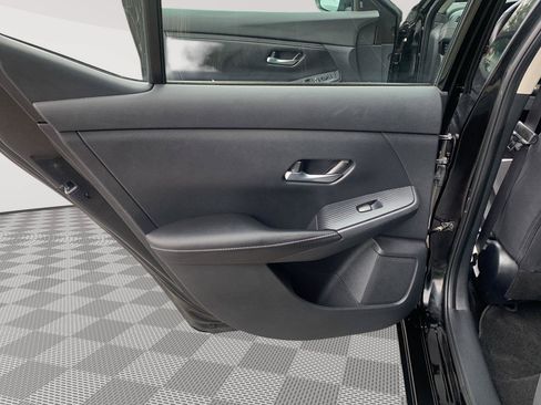Used 2023 Nissan Sentra SV w/ All-Weather Package FWD image 14