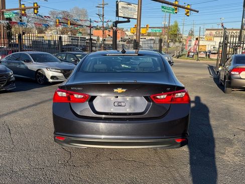 Used 2023 Chevrolet Malibu LT image 4