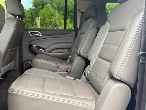 Used 2019 GMC Yukon XL Denali w/ Denali Ultimate Package AWD/4WD image 6