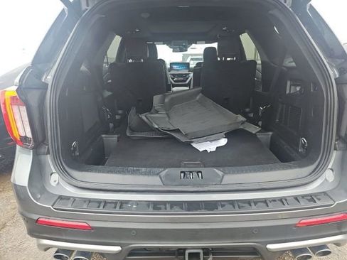 Used 2025 Ford Explorer Platinum w/ Ultimate Package image 18