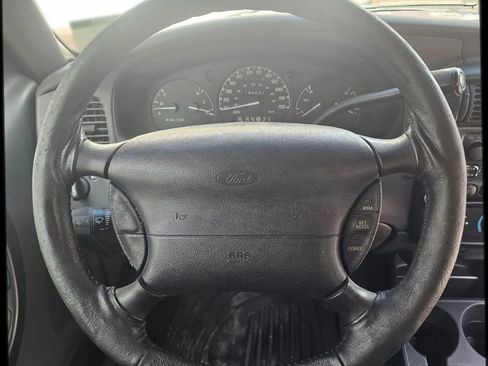 Used 1999 Ford Ranger 2WD SuperCab image 23