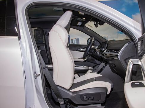 Certified 2024 BMW X2 xDrive28i w/ Premium Package image 21