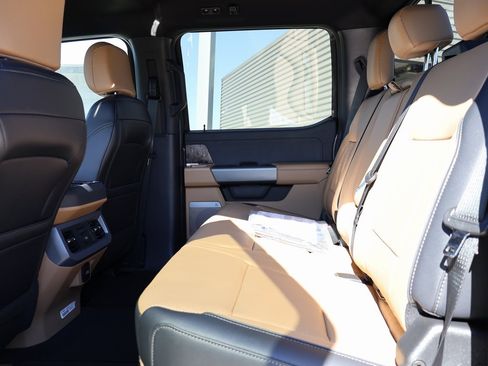 New 2026 Ford F250 Lariat w/ Lariat Ultimate Package image 17