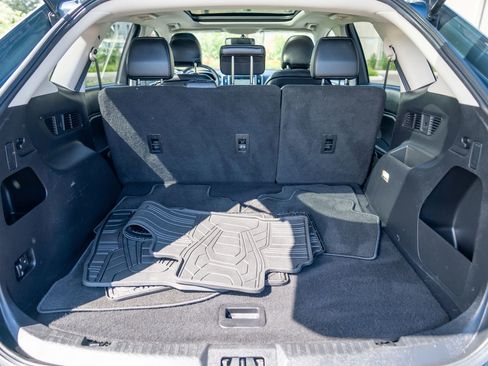 Used 2016 Ford Edge SEL w/ Equipment Group 201A AWD/4WD image 25