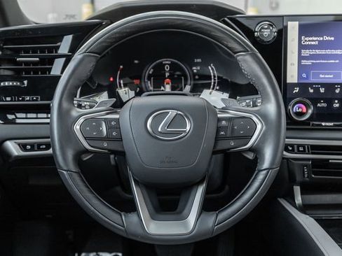 Used 2024 Lexus RX 350 w/ Convenience Package image 8