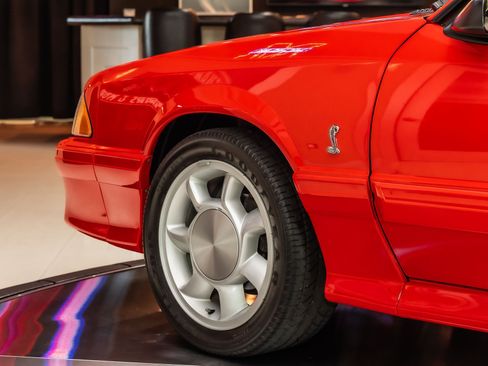 Used 1993 Ford Mustang Cobra RWD image 36