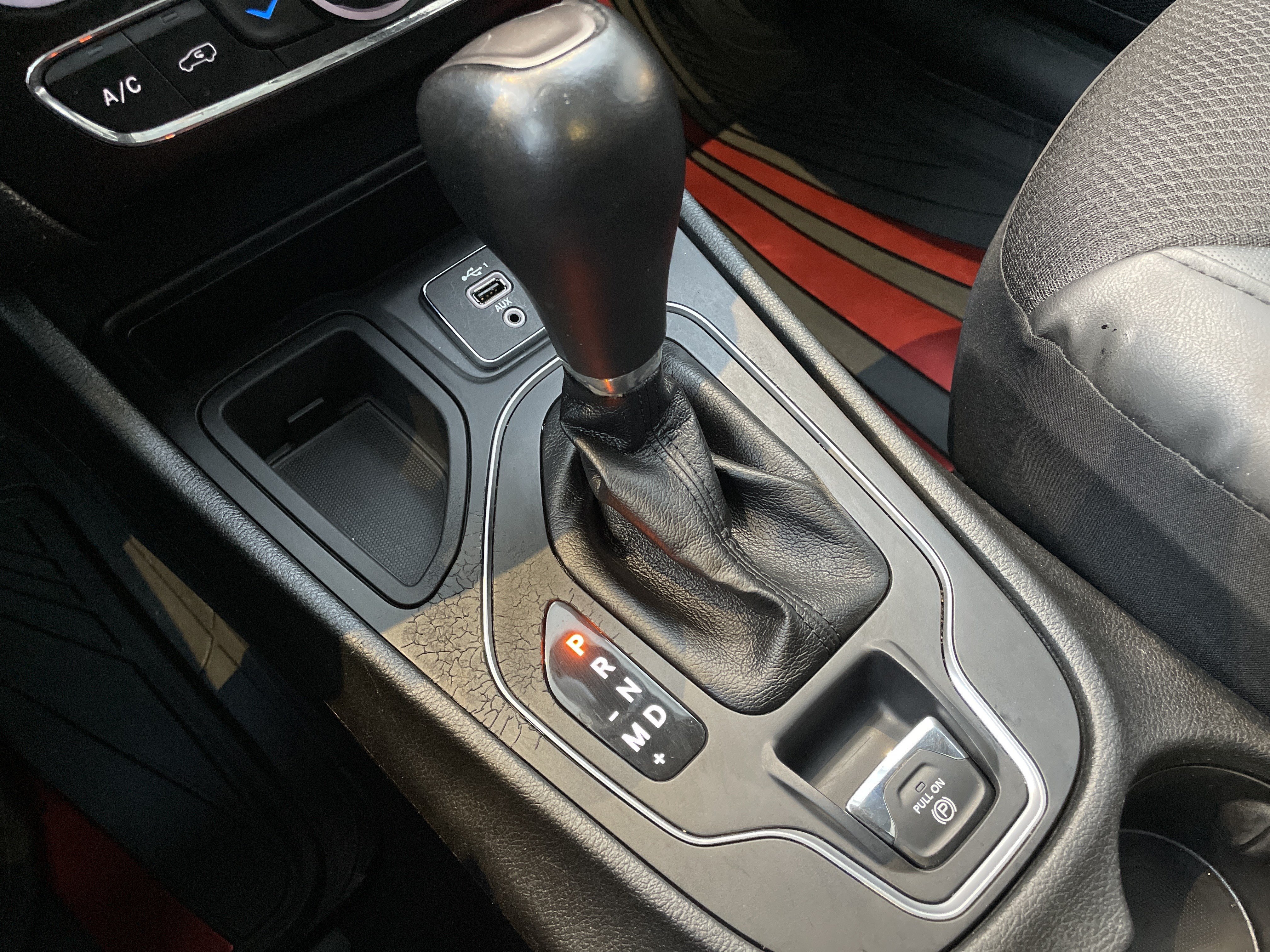 Used 2022 Jeep Cherokee Latitude Lux w/ Sun & Sound Group FWD image 32