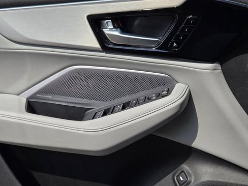 Certified 2026 Acura MDX FWD w/ Technology Package image 23