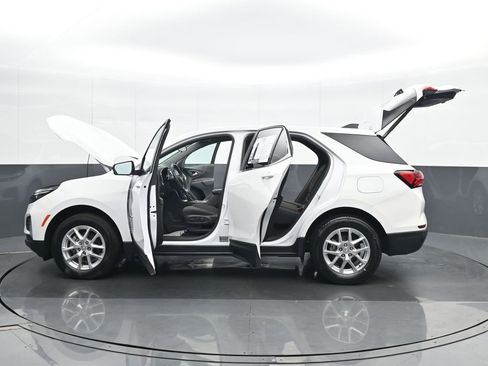 Used 2022 Chevrolet Equinox LT image 27