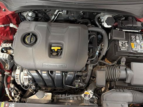 Used 2022 Kia Forte LXS FWD image 9