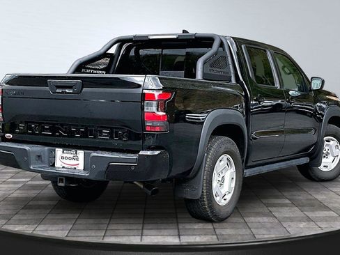 Used 2024 Nissan Frontier SV w/ Hardbody Edition AWD/4WD image 13