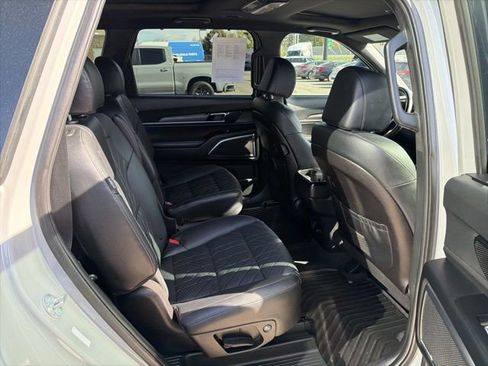 Certified 2024 Kia Telluride SX X-Line AWD/4WD image 32