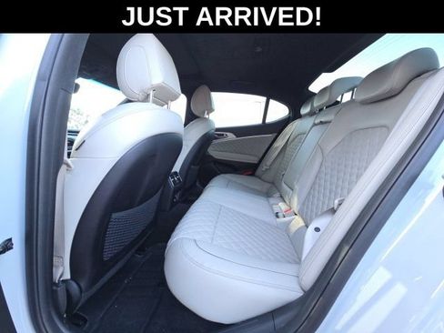 Used 2023 Genesis G70 3.3T w/ Sport Prestige Package RWD image 10