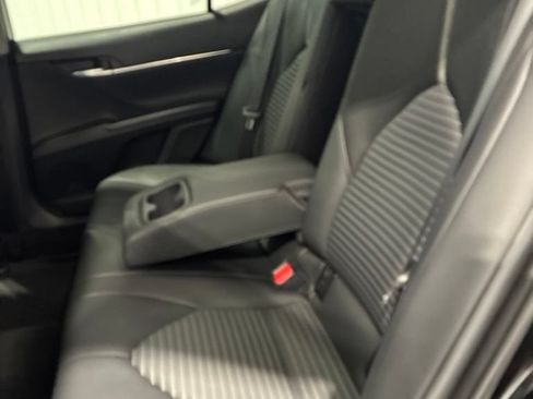 Used 2024 Toyota Camry SE w/ Cold Weather Package FWD image 32