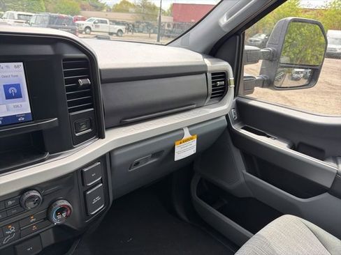 New 2026 Ford F250 XLT w/ Snow Plow Prep Package AWD/4WD image 19
