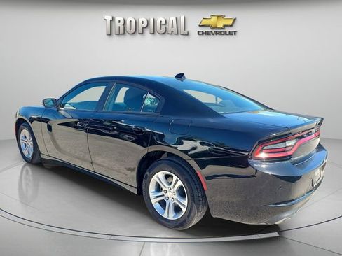 Used 2023 Dodge Charger SXT RWD image 3