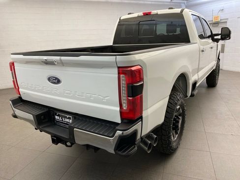 Used 2023 Ford F250 Lariat w/ Lariat Ultimate Package AWD/4WD image 8