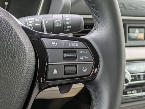 Used 2026 Honda Passport RTL image 35