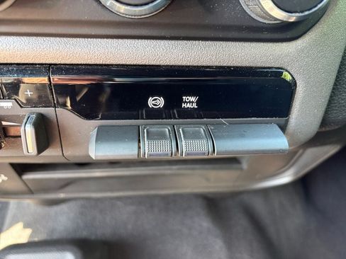 Used 2021 RAM 2500 Tradesman w/ Towing Technology Group AWD/4WD image 23