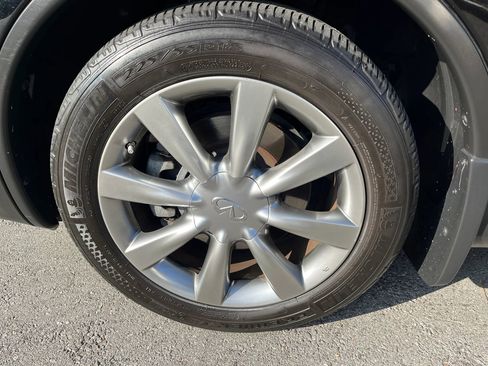 Used 2016 INFINITI QX50 2WD w/ Premium Plus Package image 27