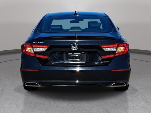 Used 2022 Honda Accord Sport image 6