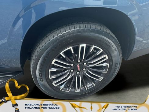 Certified 2025 GMC Yukon XL Elevation image 11