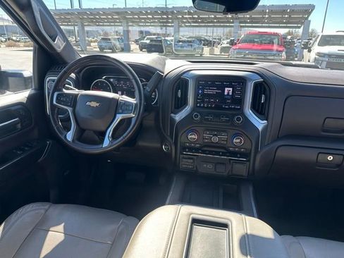Used 2020 Chevrolet Silverado 3500 LTZ w/ LTZ Premium Package AWD/4WD image 16