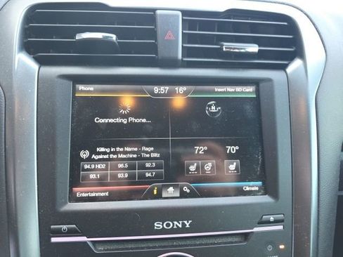 Used 2015 Ford Fusion Titanium image 11