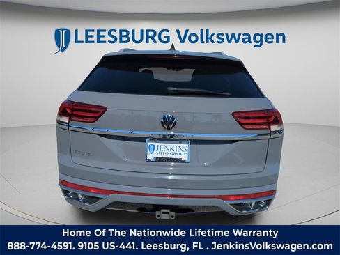 Used 2021 Volkswagen Atlas Cross Sport SEL R-Line image 7