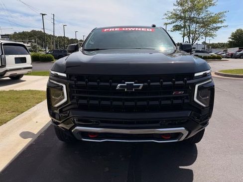 Used 2025 Chevrolet Tahoe Z71 AWD/4WD image 3