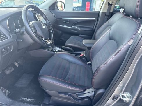 Used 2025 Mitsubishi Outlander Sport SE image 13