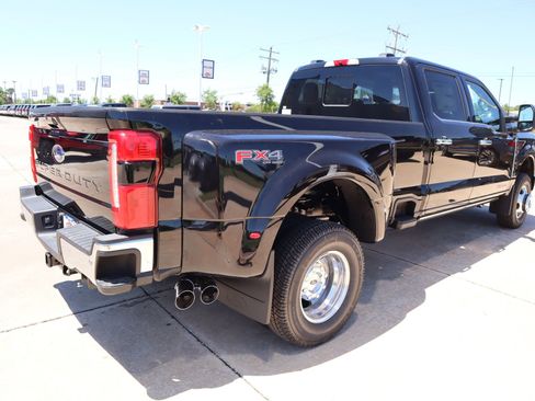 New 2026 Ford F350 Lariat w/ Lariat Ultimate Package AWD/4WD image 24