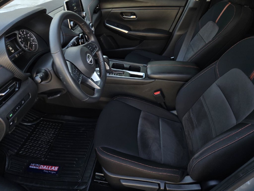 Certified 2024 Nissan Sentra SR FWD image 17