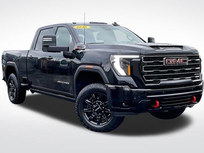 Used 2025 GMC Sierra 3500 AT4 w/ AT4 Premium Plus Package
