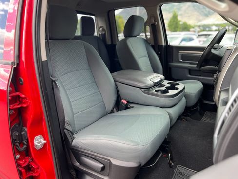 Used 2016 RAM 1500 Classic SLT AWD/4WD image 21