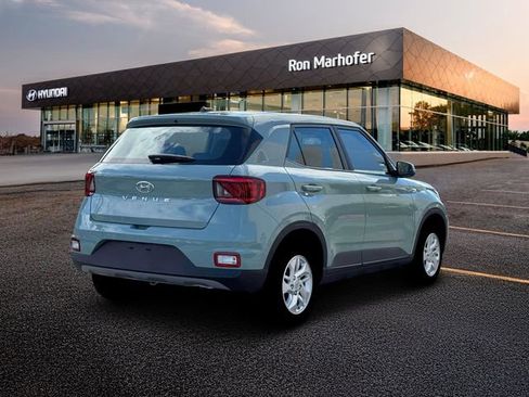 New 2026 Hyundai Venue SE image 7