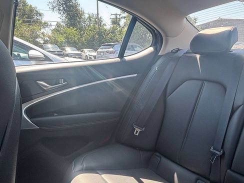 Used 2025 Genesis G70 2.5T AWD/4WD image 38