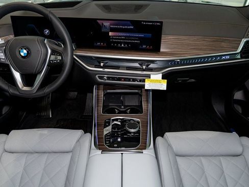 New 2026 BMW X5 xDrive40i w/ Climate Comfort Package image 39