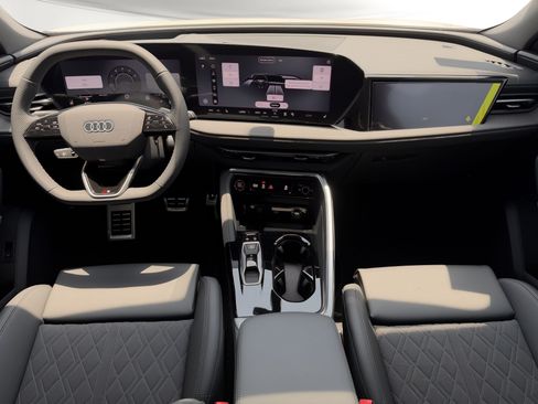 New 2026 Audi SQ5 Premium Plus AWD/4WD image 19