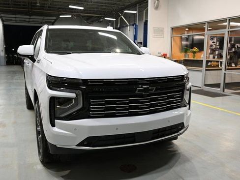 New 2026 Chevrolet Tahoe High Country w/ LPO, Illumination Package image 3