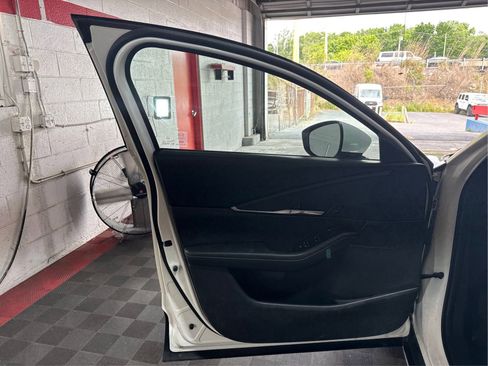 Used 2022 MAZDA CX-30 AWD 2.5 S w/ Preferred Package image 19