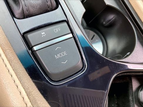 Used 2019 Cadillac CTS Luxury RWD image 34