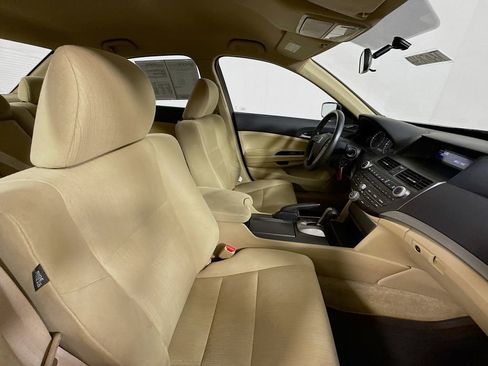 Used 2012 Honda Accord LX image 24