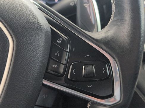 Used 2021 Chevrolet Corvette Stingray Preferred Cpe w/ Z51 Performance Package image 21